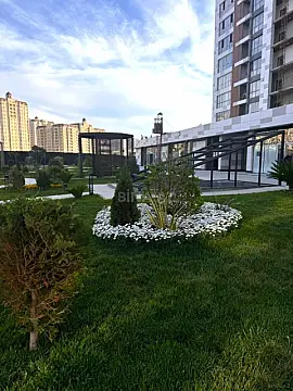 Satılır 2 otaqlı mənzil 66 m²
