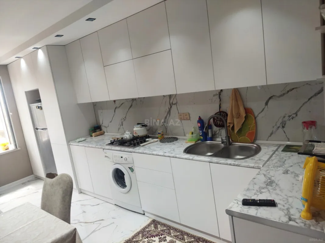 Satılır 2 otaqlı mənzil 60 m²