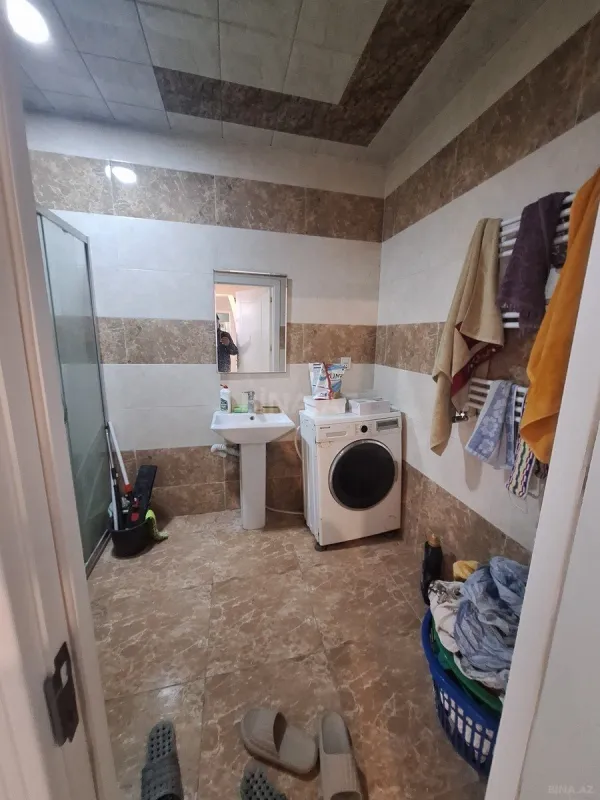 Satılır 2 otaqlı mənzil 62 m²