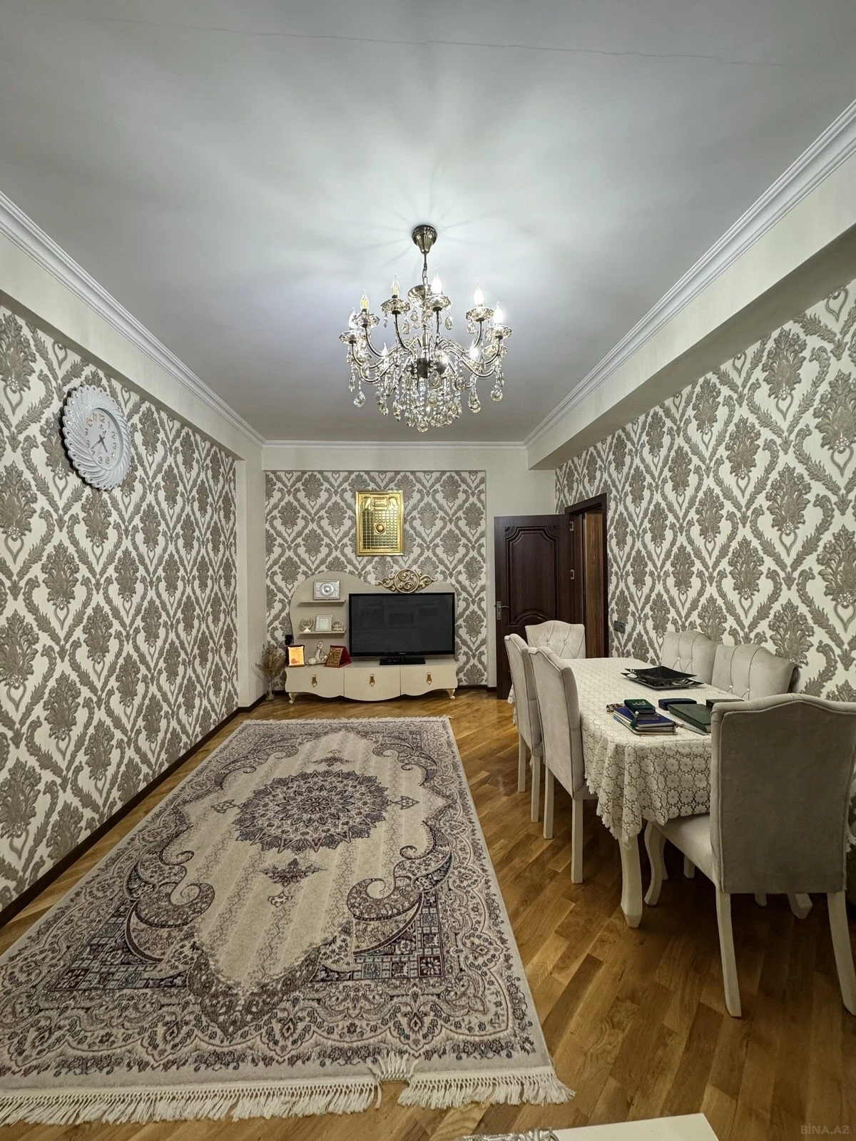 Satılır 2 otaqlı mənzil 75 m²