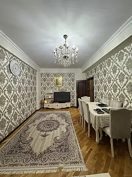 Satılır 2 otaqlı mənzil 75 m²