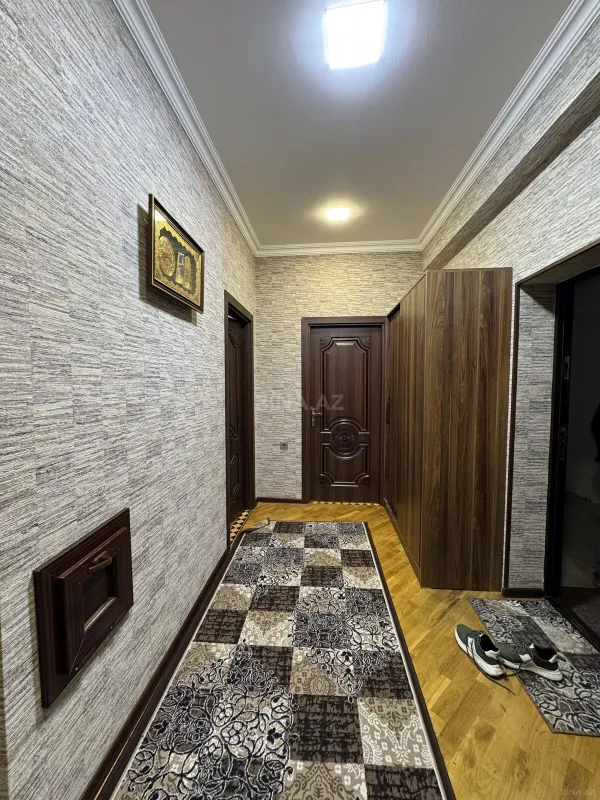 Satılır 2 otaqlı mənzil 75 m²