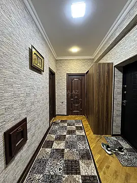 Satılır 2 otaqlı mənzil 75 m²