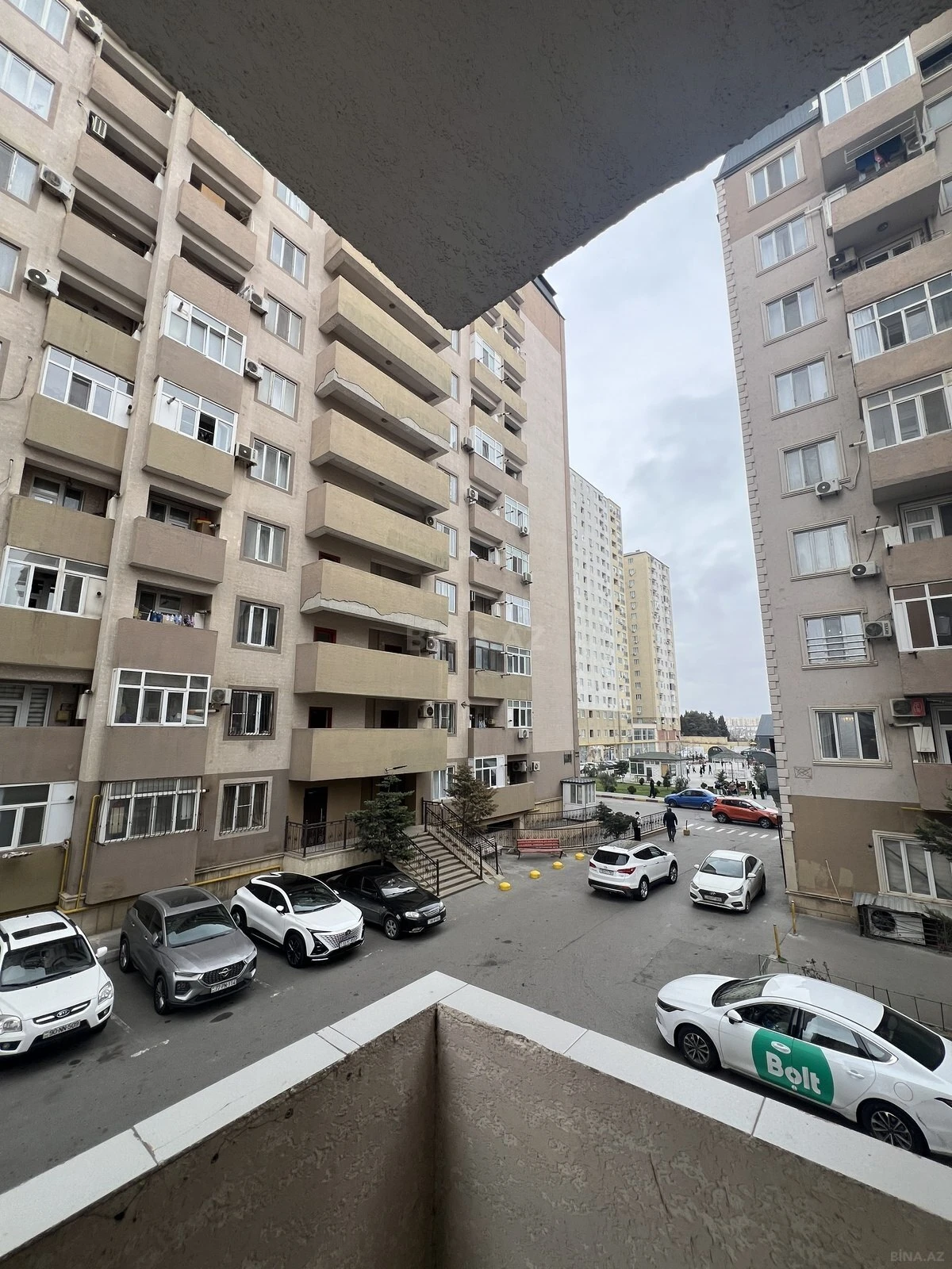 Kirayə verilir 3 otaqlı mənzil 85 m²