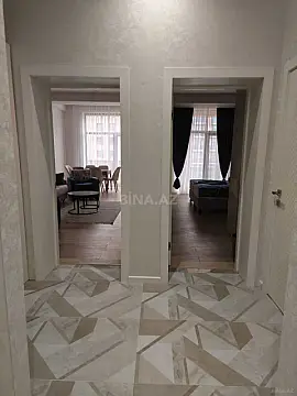 Kirayə verilir 2 otaqlı mənzil 70 m²