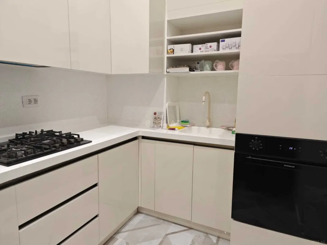 Kirayə verilir 2 otaqlı mənzil 70 m²