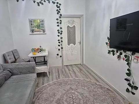 Satılır 2 otaqlı mənzil 50 m²