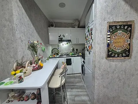 Satılır 2 otaqlı mənzil 50 m²