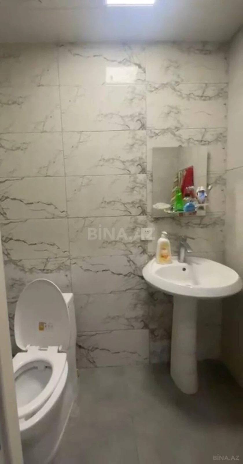 Satılır 2 otaqlı mənzil 60 m²