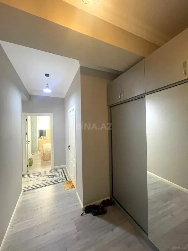 Satılır 2 otaqlı mənzil 60 m²