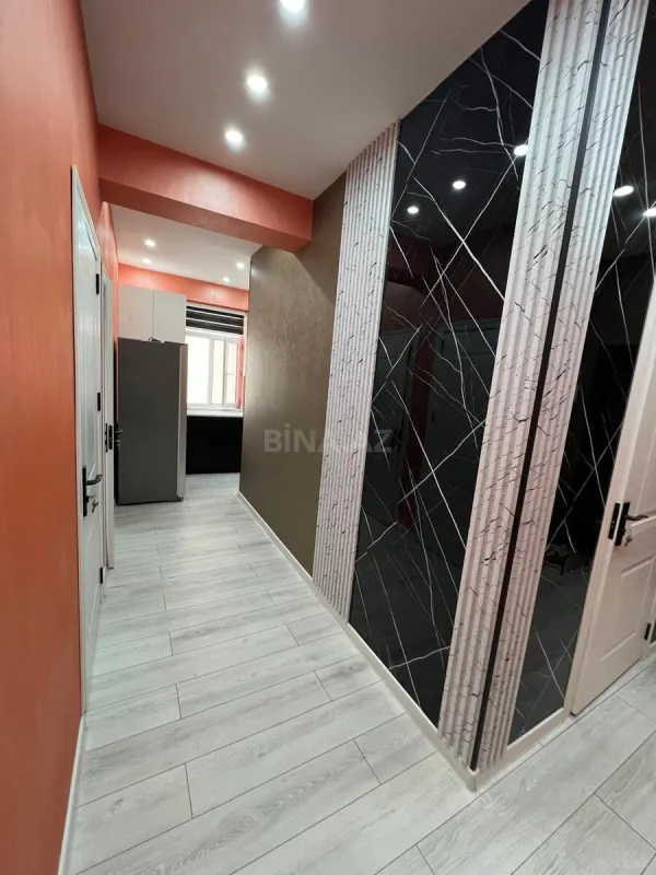 Satılır 2 otaqlı mənzil 65 m²