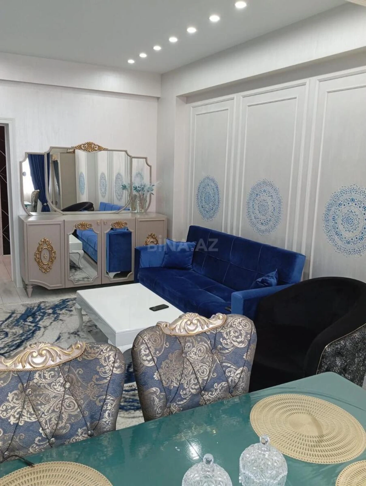 Satılır 2 otaqlı mənzil 65 m²