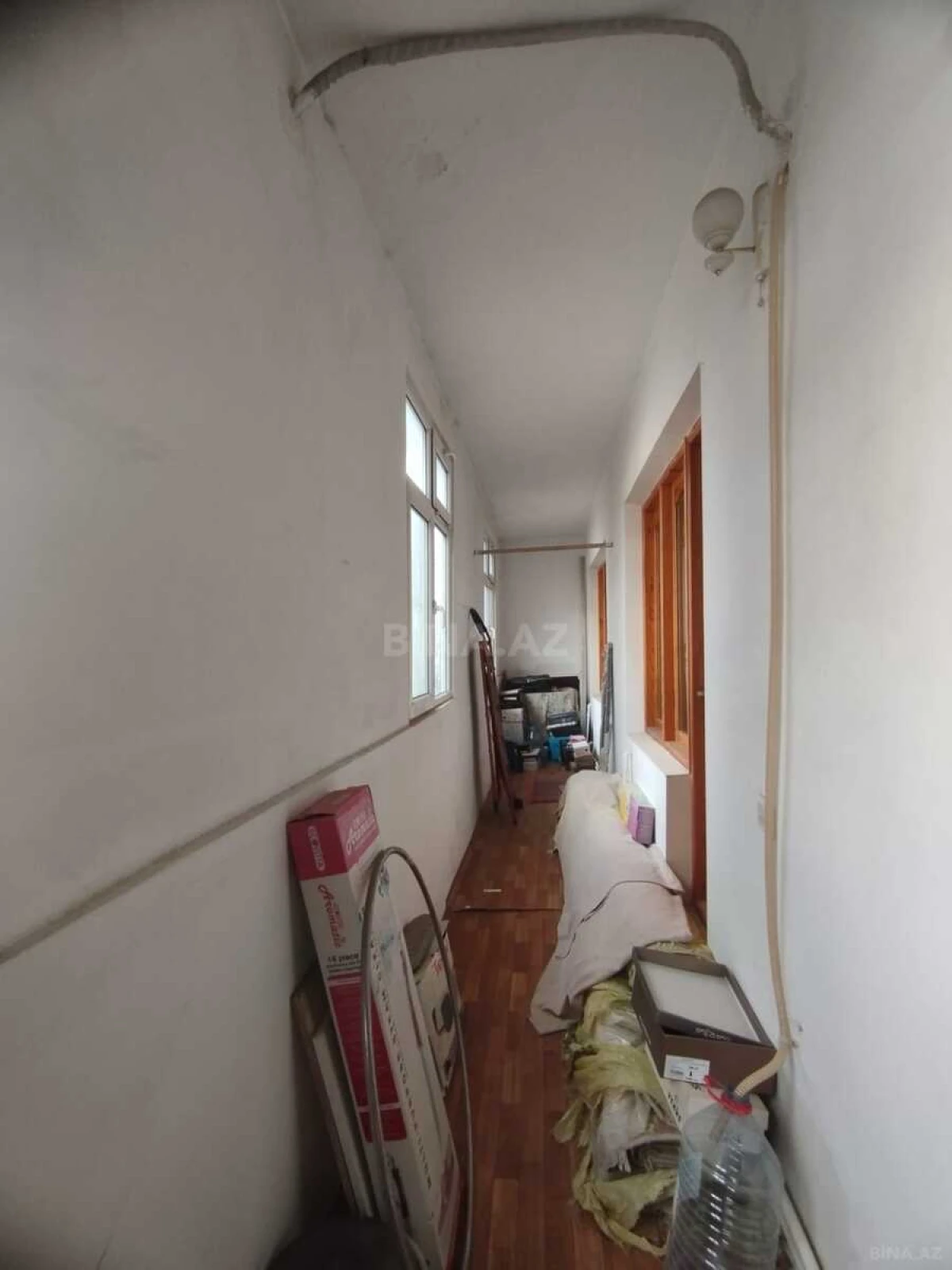Satılır 5 otaqlı mənzil 110 m²