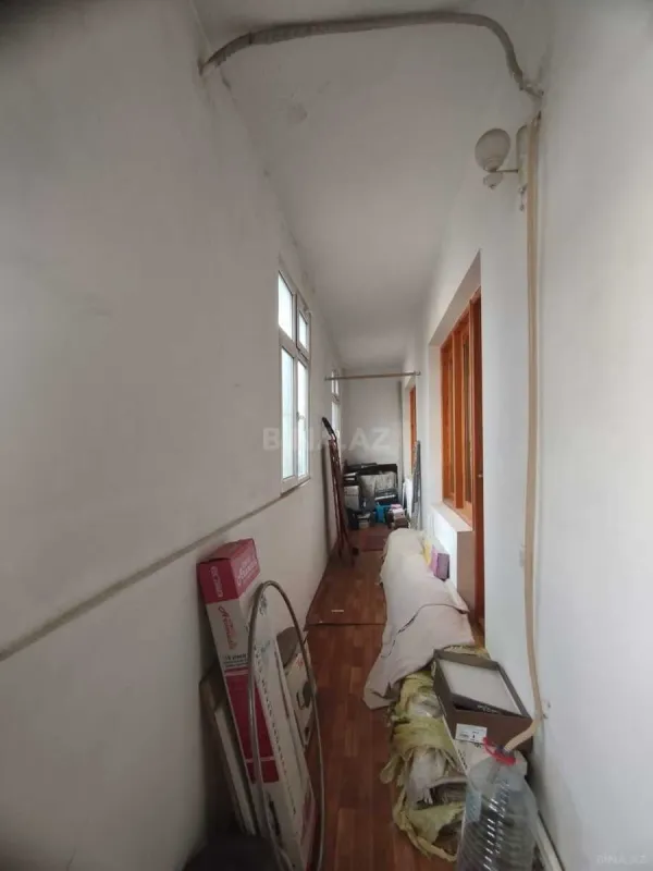 Satılır 5 otaqlı mənzil 110 m²