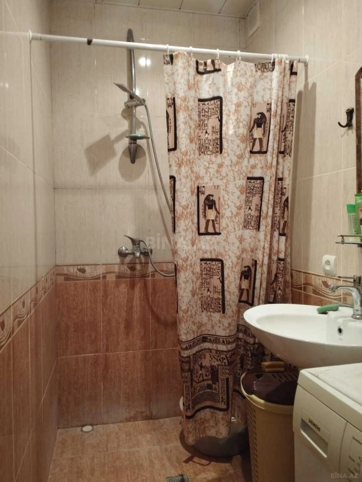 Satılır 5 otaqlı mənzil 110 m²