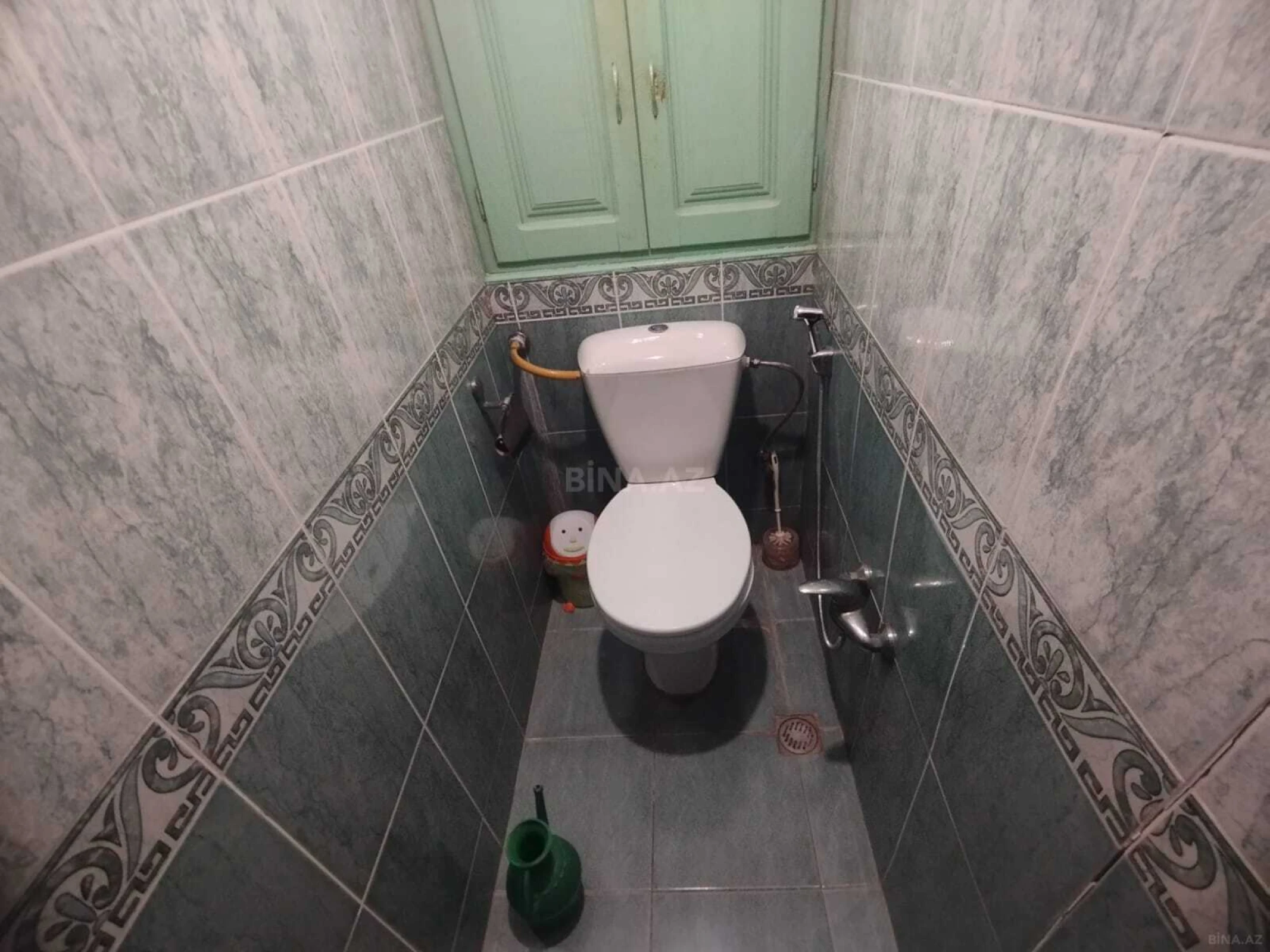 Satılır 5 otaqlı mənzil 110 m²