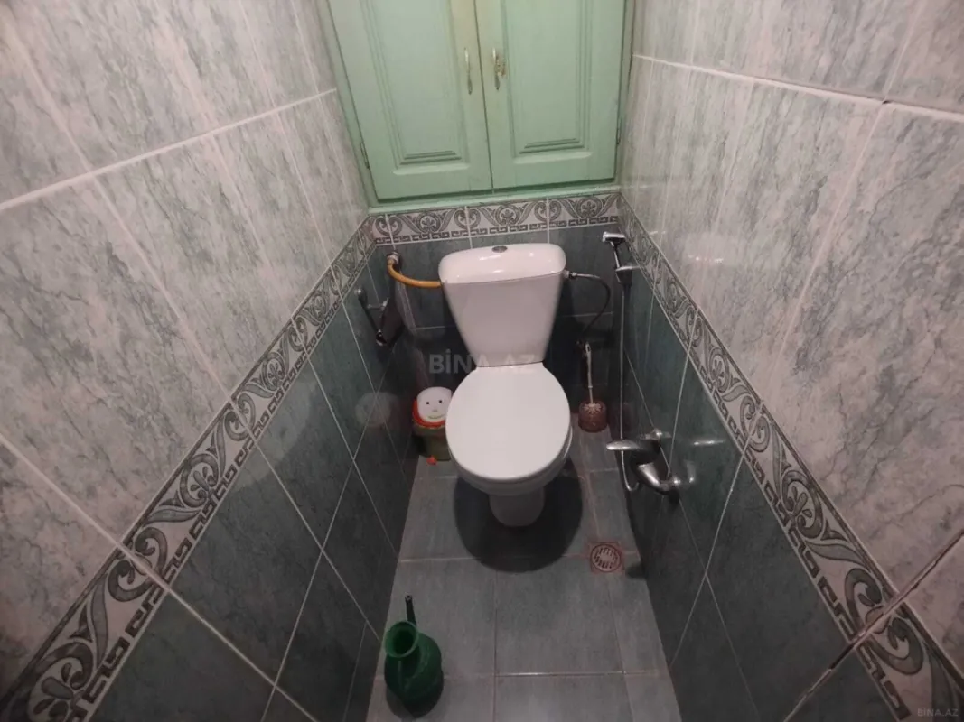 Satılır 5 otaqlı mənzil 110 m²