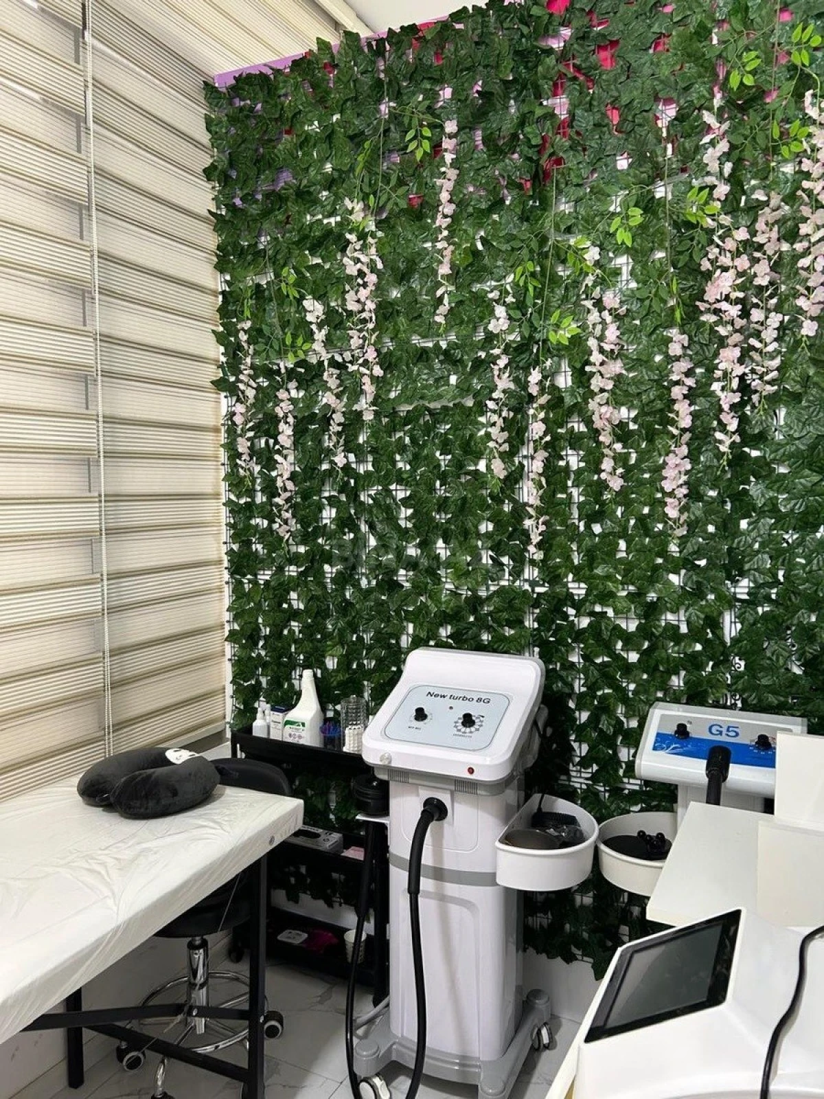 Satılır obyekt 61 m²