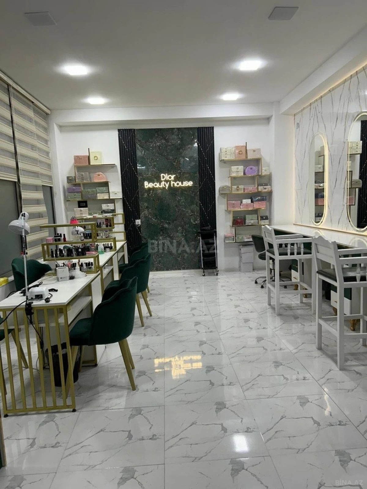 Satılır obyekt 61 m²