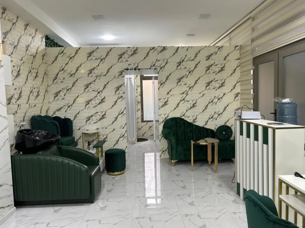 Satılır obyekt 61 m²