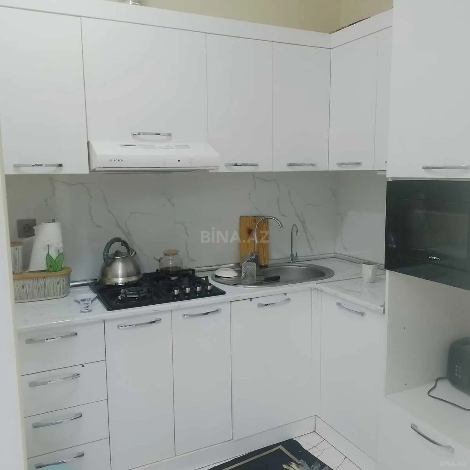 Satılır 3 otaqlı mənzil 90 m²