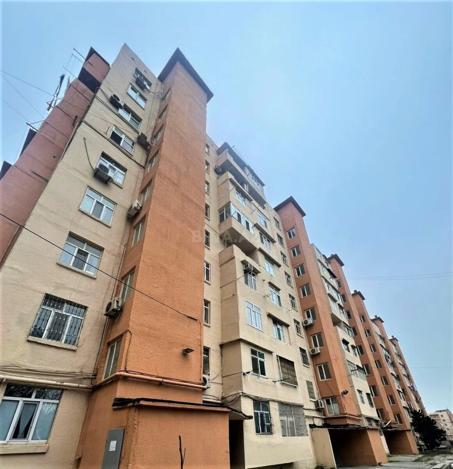 Satılır 3 otaqlı mənzil 75 m²