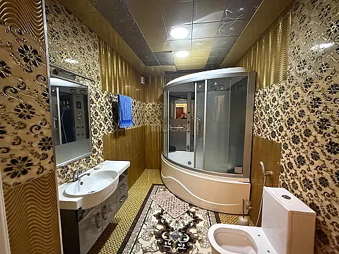 Satılır 2 otaqlı mənzil 98 m²