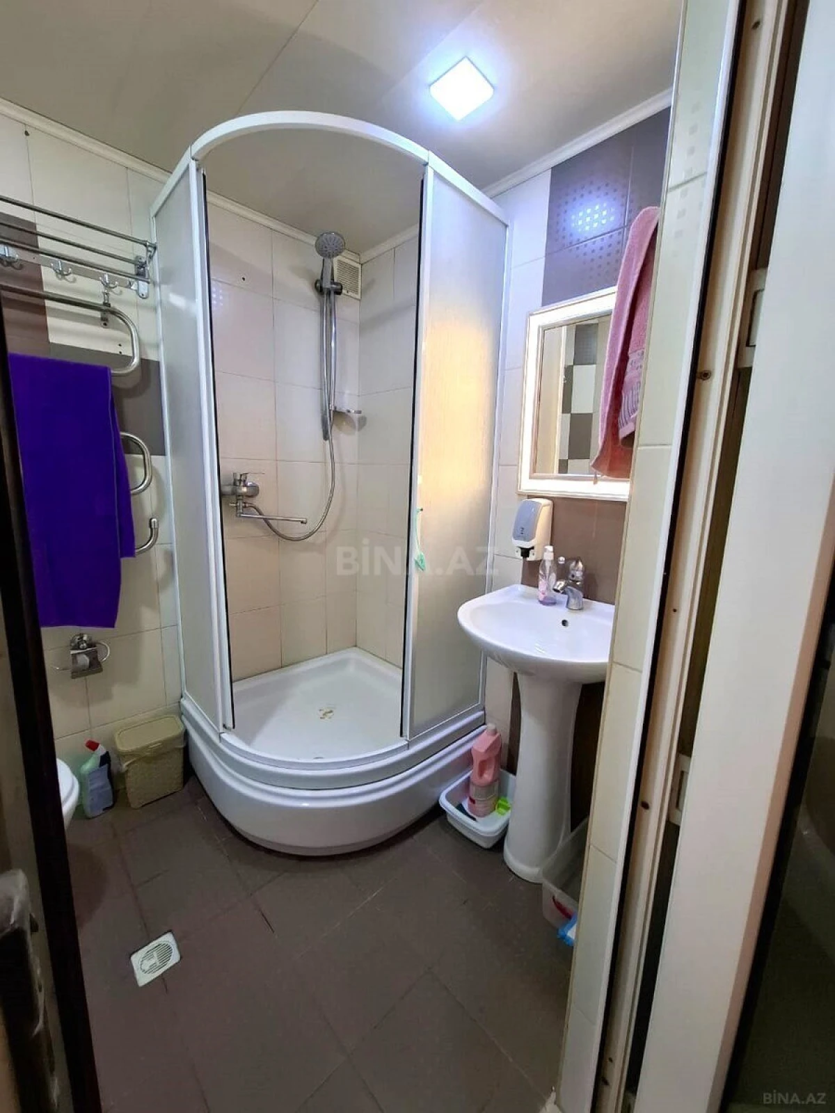 Kirayə verilir 2 otaqlı mənzil 40 m²