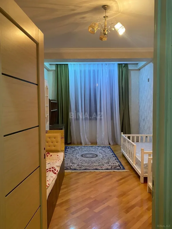 Satılır 2 otaqlı mənzil 65 m²