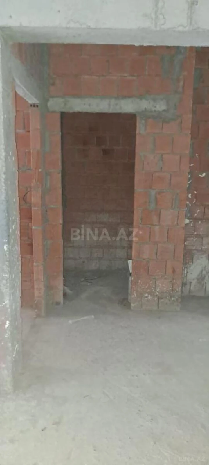 Satılır 3 otaqlı mənzil 115 m²