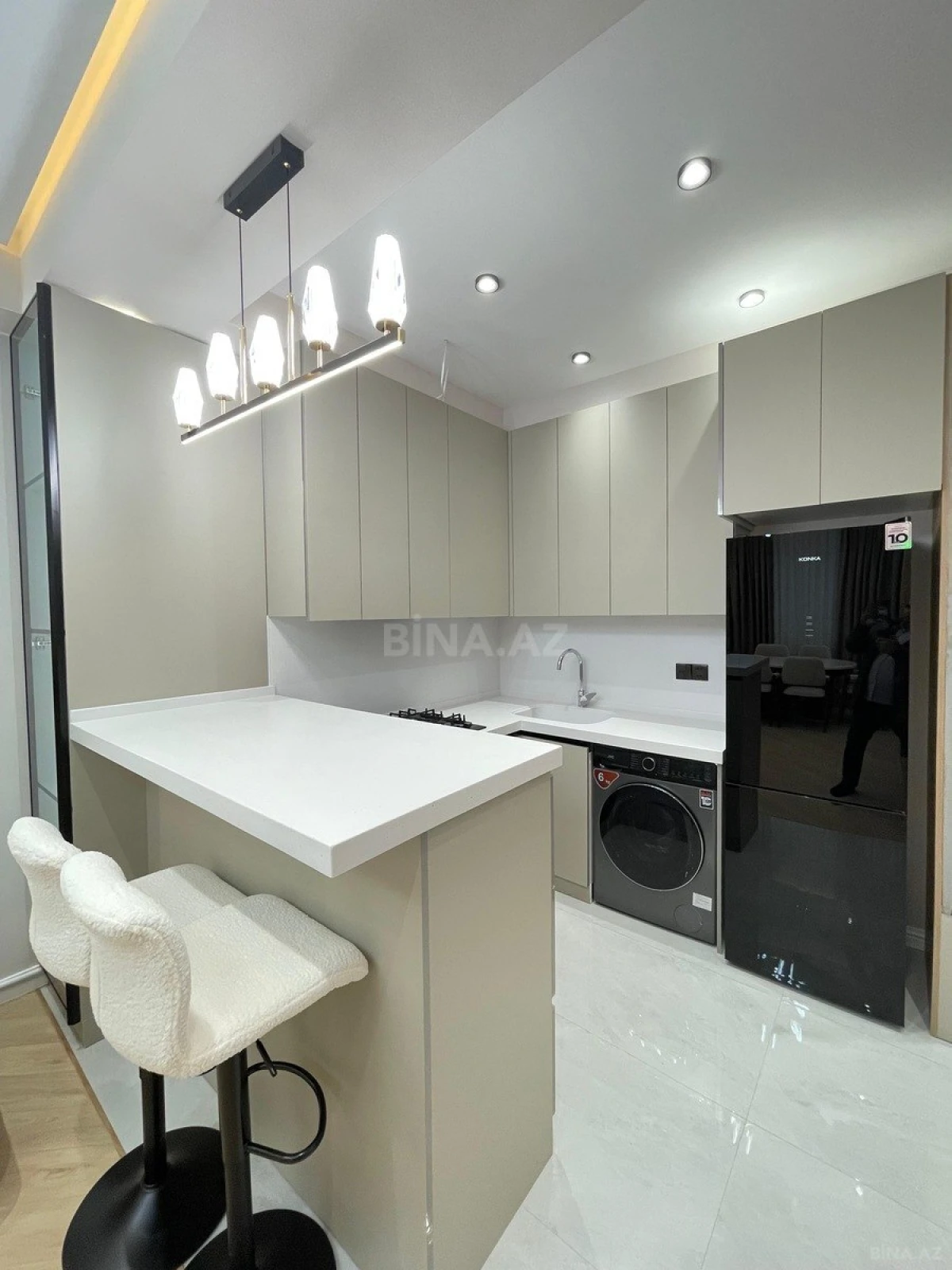 Satılır 2 otaqlı mənzil 52 m²