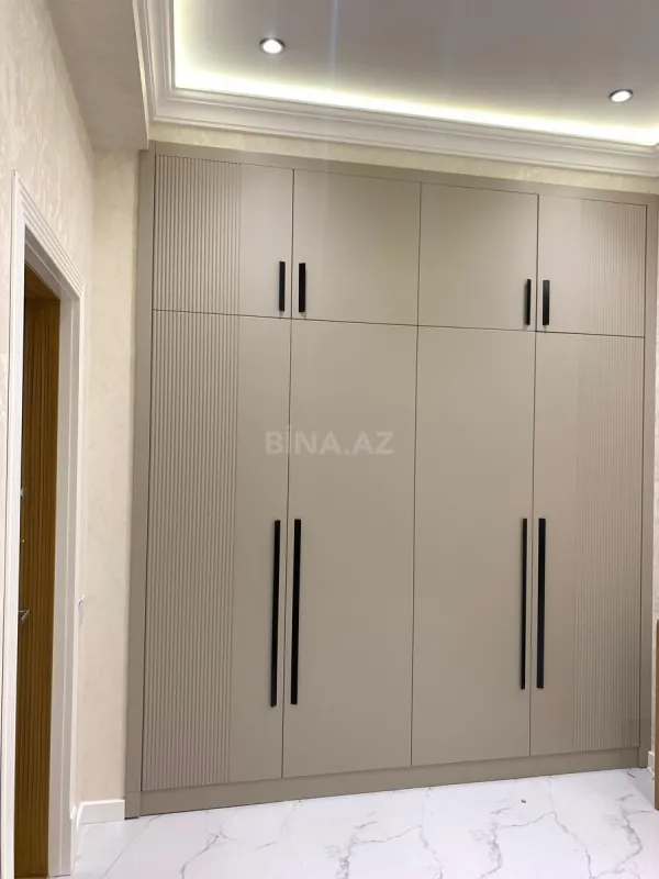 Kirayə verilir 3 otaqlı mənzil 105 m²