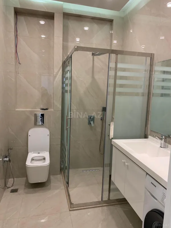 Kirayə verilir 3 otaqlı mənzil 105 m²