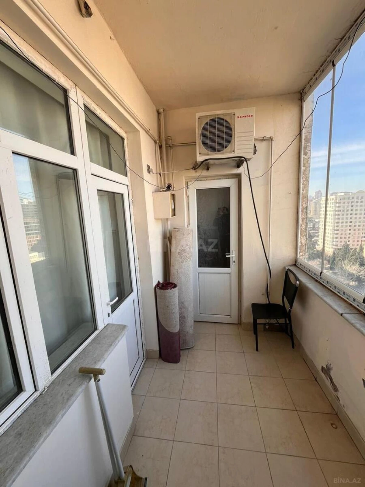 Kirayə verilir 1 otaqlı mənzil 60 m²