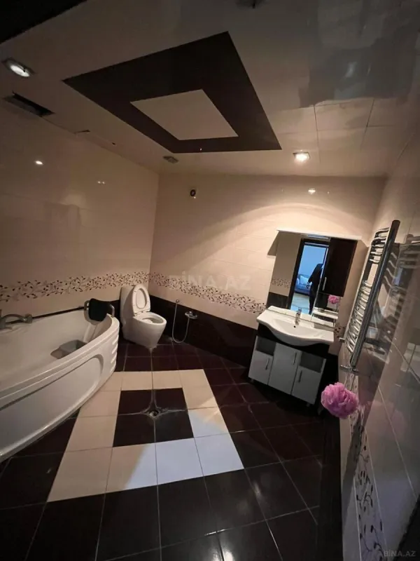 Kirayə verilir 1 otaqlı mənzil 60 m²