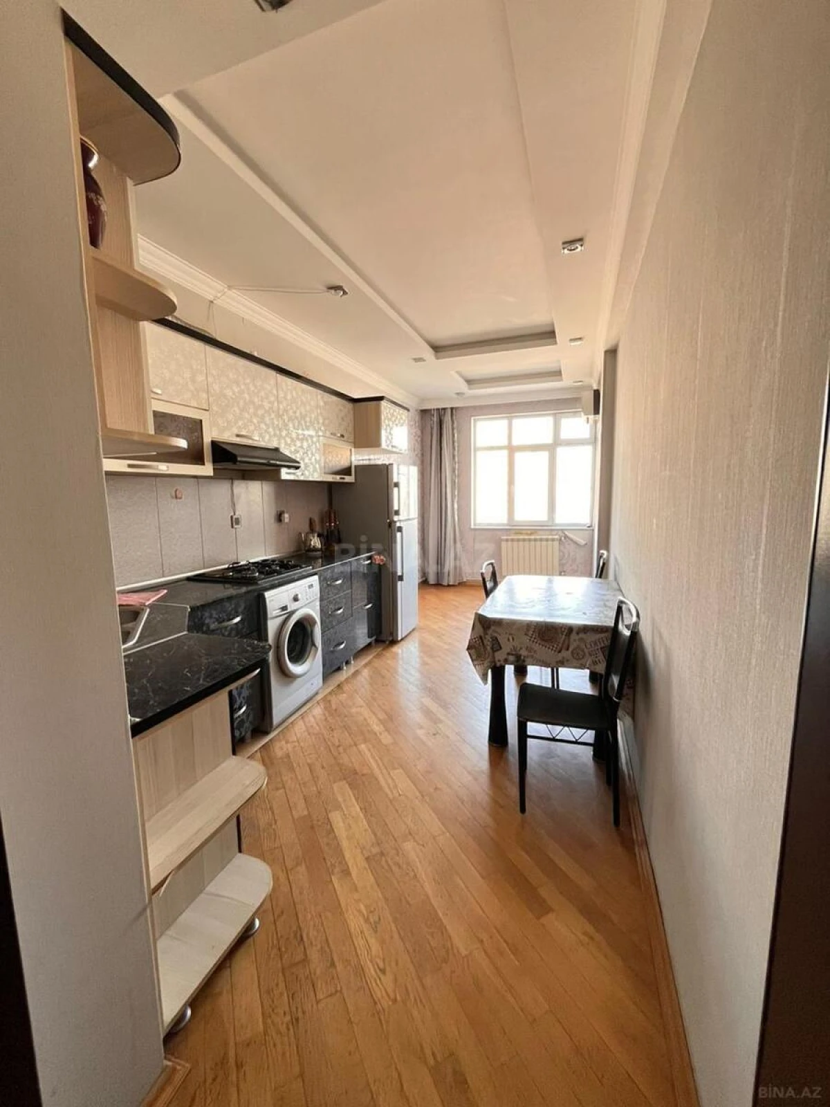Kirayə verilir 1 otaqlı mənzil 60 m²