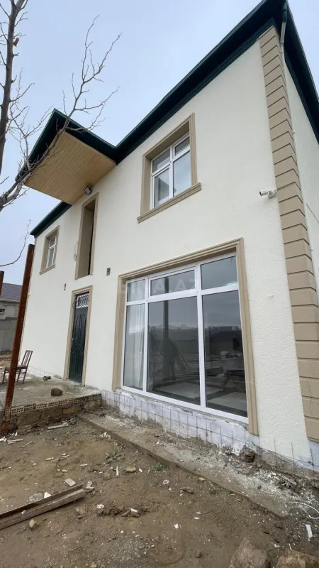 Kirayə verilir 5 otaqlı həyət evi 190 m²
