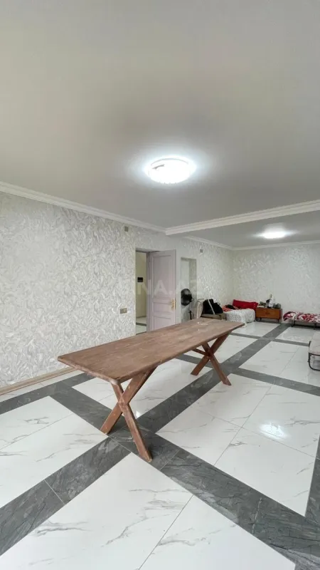 Kirayə verilir 5 otaqlı həyət evi 190 m²