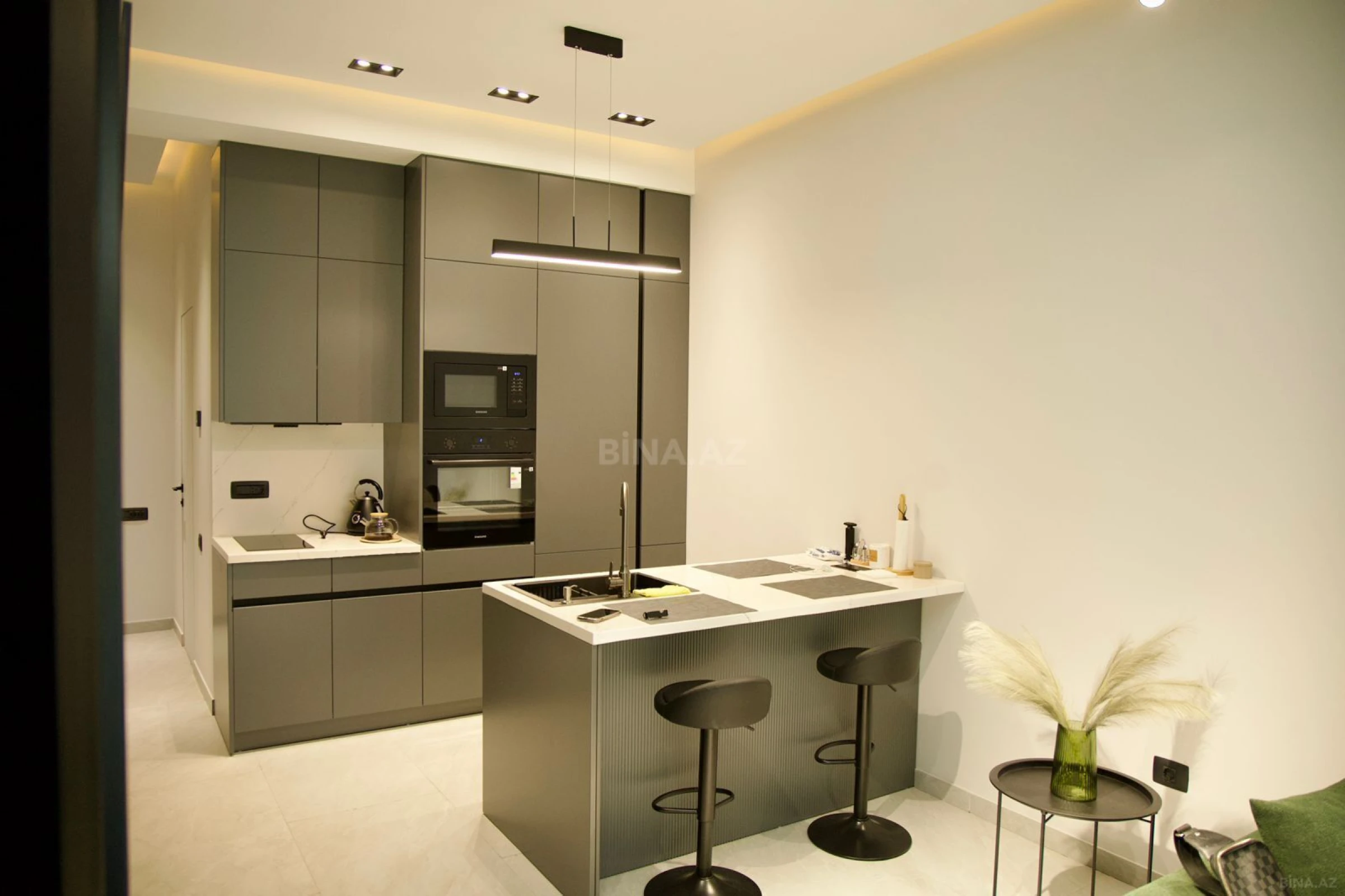 Satılır 1 otaqlı mənzil 58 m²