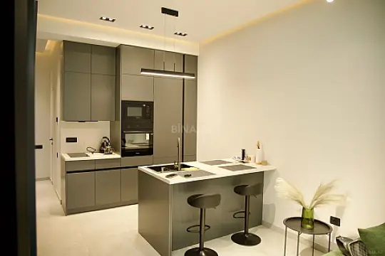 Satılır 1 otaqlı mənzil 58 m²