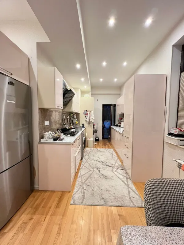 Satılır 3 otaqlı mənzil 115 m²