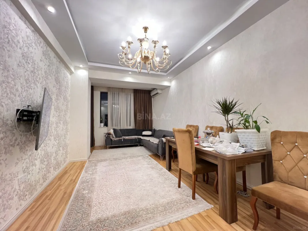 Satılır 3 otaqlı mənzil 115 m²