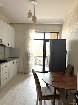 Kirayə verilir 1 otaqlı mənzil 60 m²