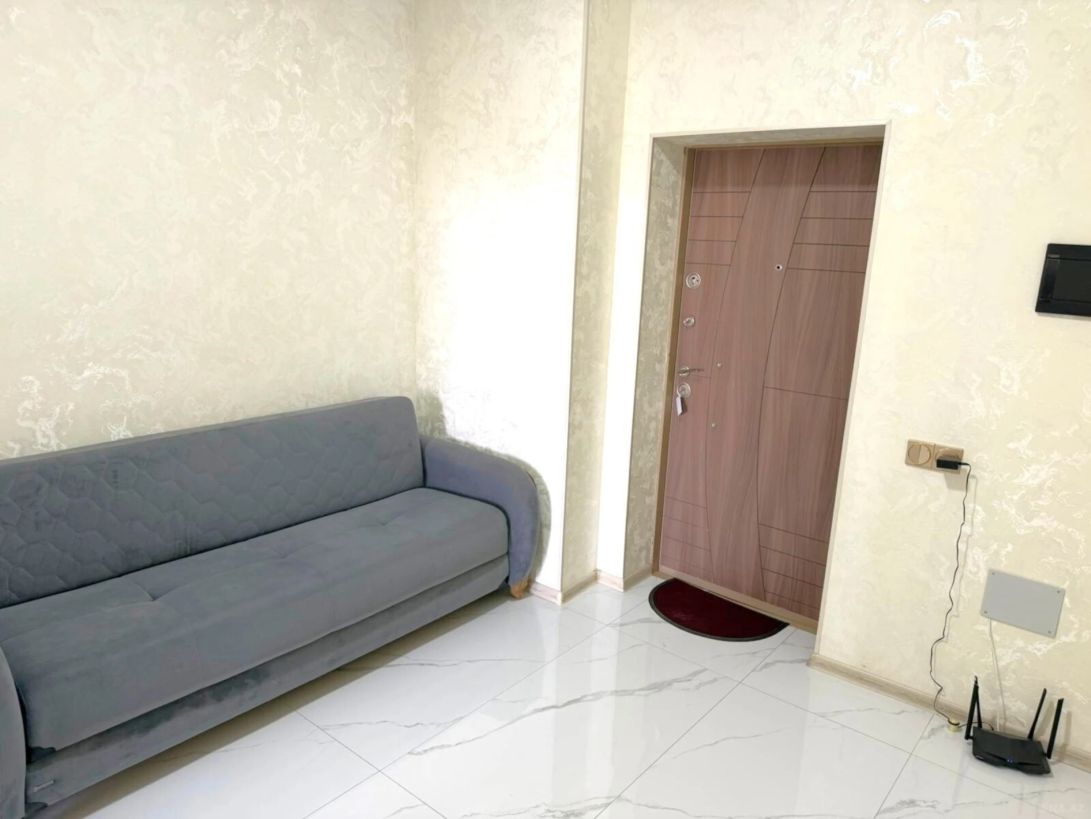 Kirayə verilir 1 otaqlı mənzil 60 m²