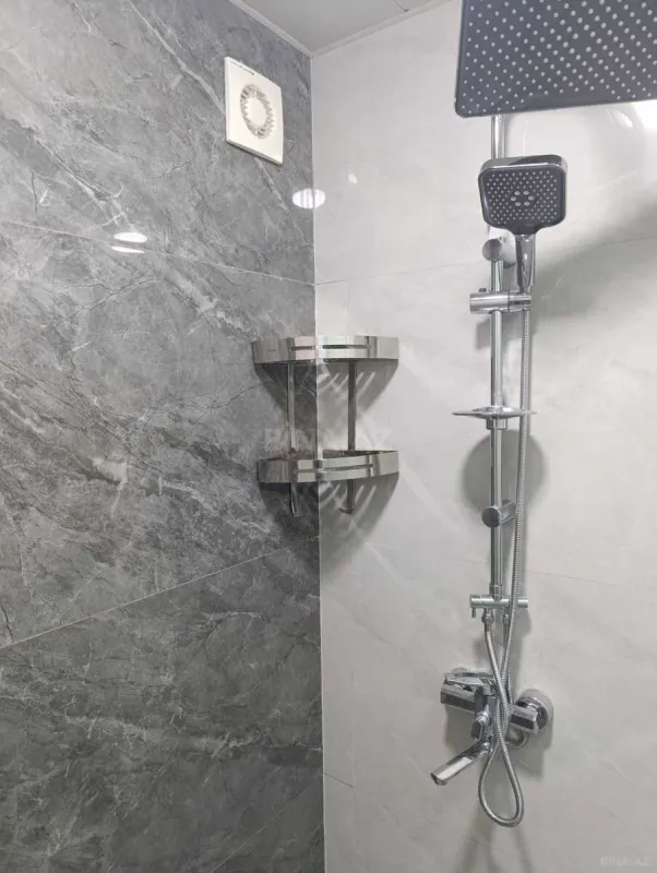 Kirayə verilir 2 otaqlı mənzil 55 m²