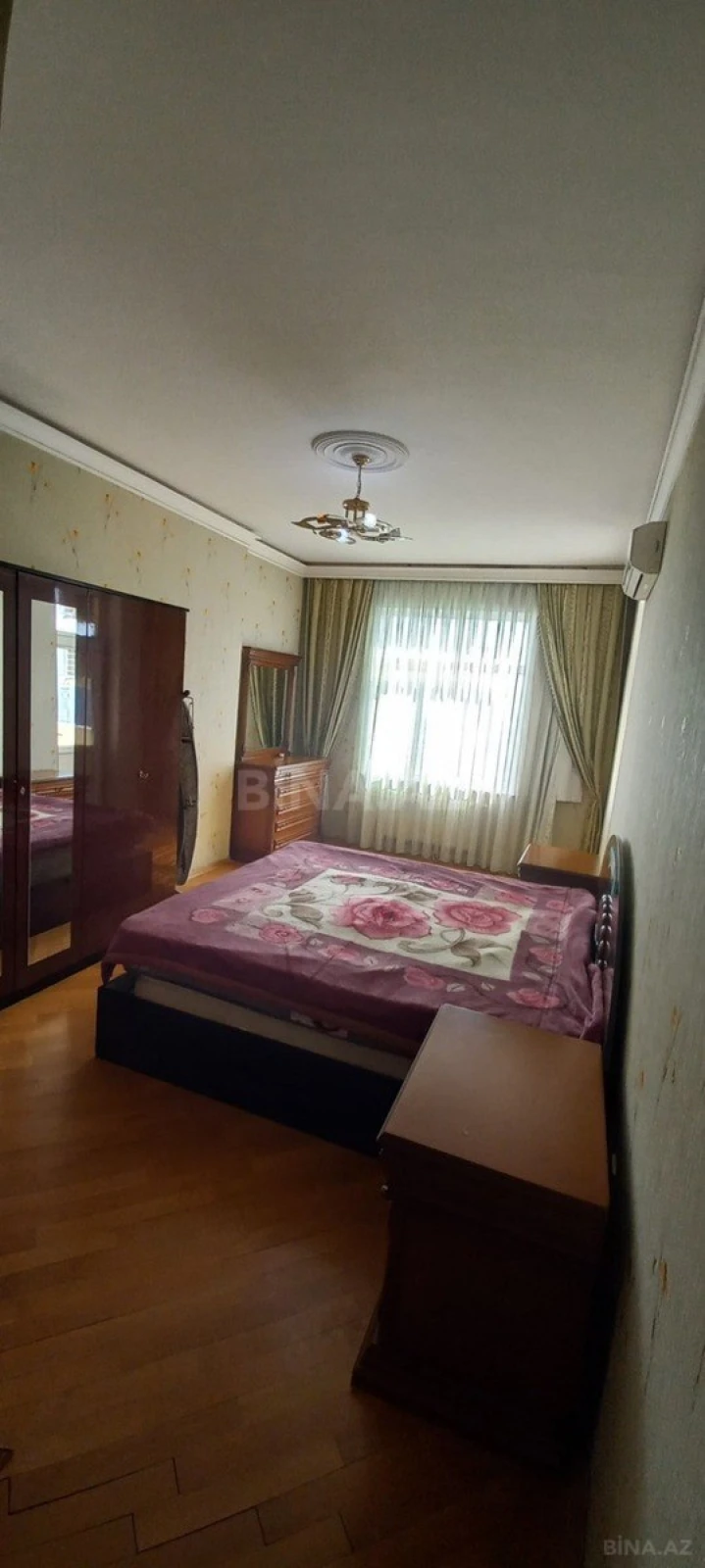 Kirayə verilir 3 otaqlı mənzil 132 m²