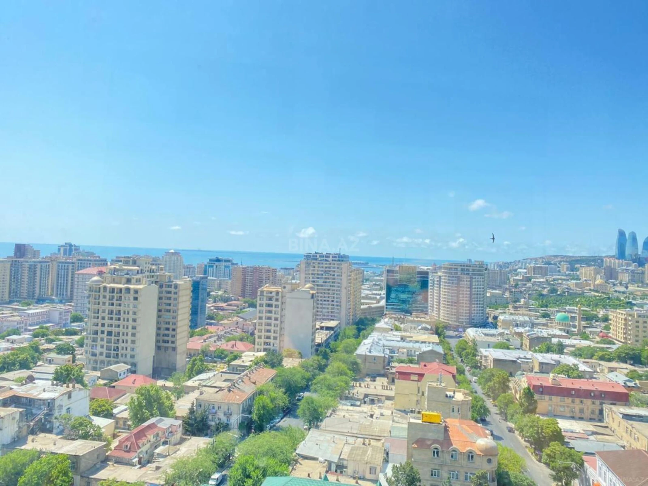 Kirayə verilir 3 otaqlı mənzil 132 m²