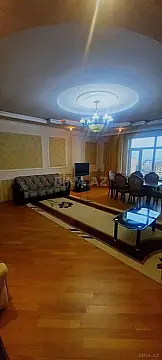 Kirayə verilir 3 otaqlı mənzil 132 m²