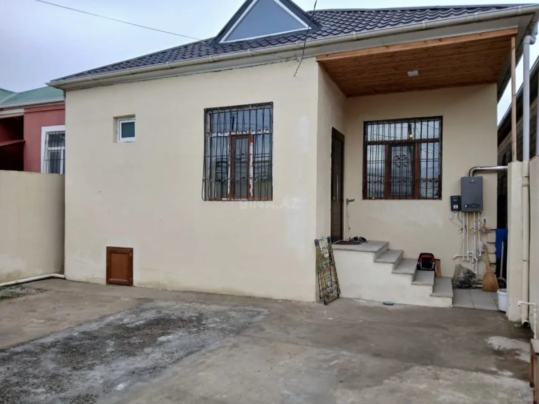 Satılır 4 otaqlı həyət evi 150 m²