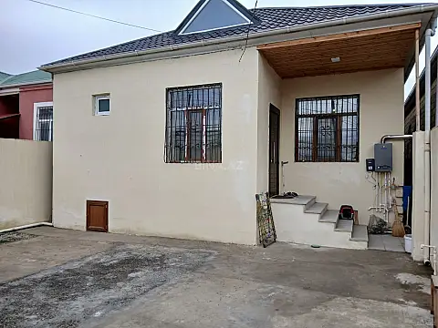 Satılır 4 otaqlı həyət evi 150 m²